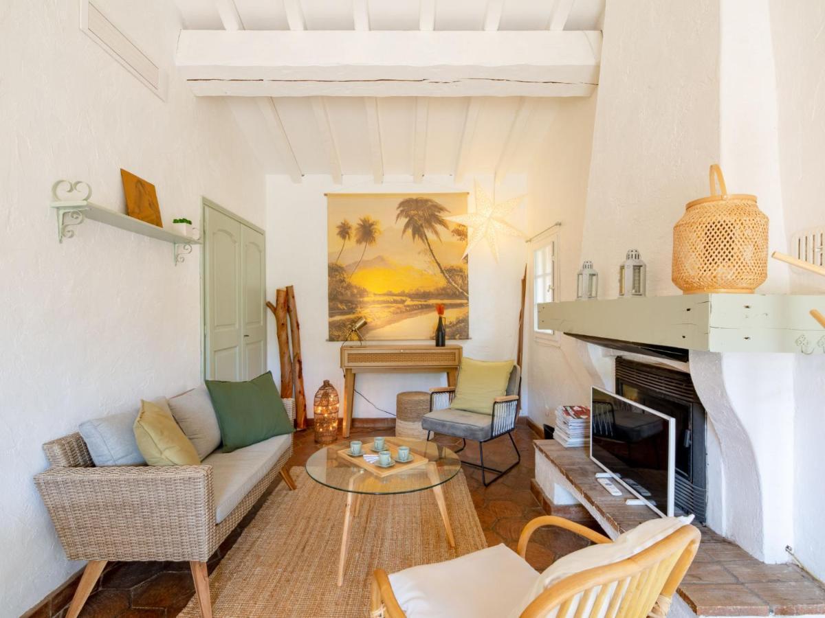 Holiday Home Les Agasses By Interhome 圣马克西姆 外观 照片