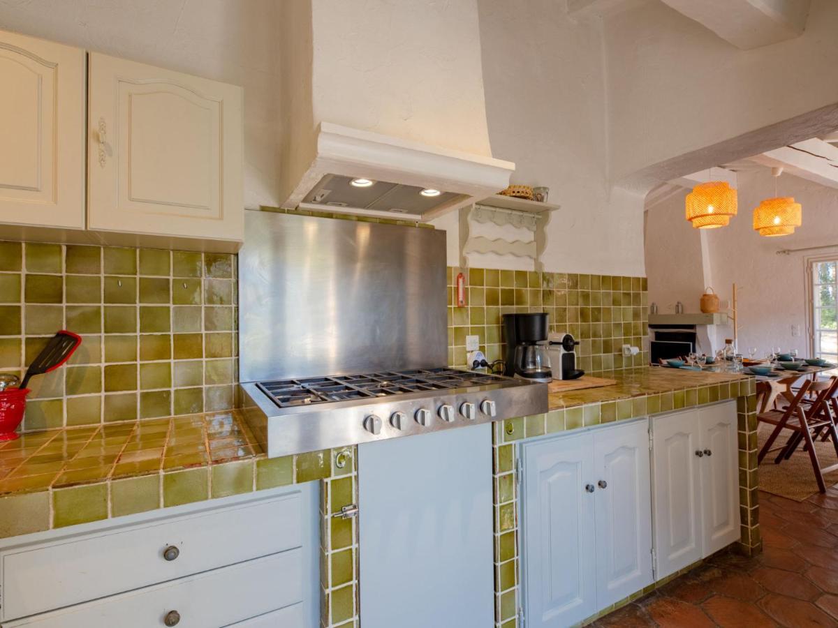 Holiday Home Les Agasses By Interhome 圣马克西姆 外观 照片