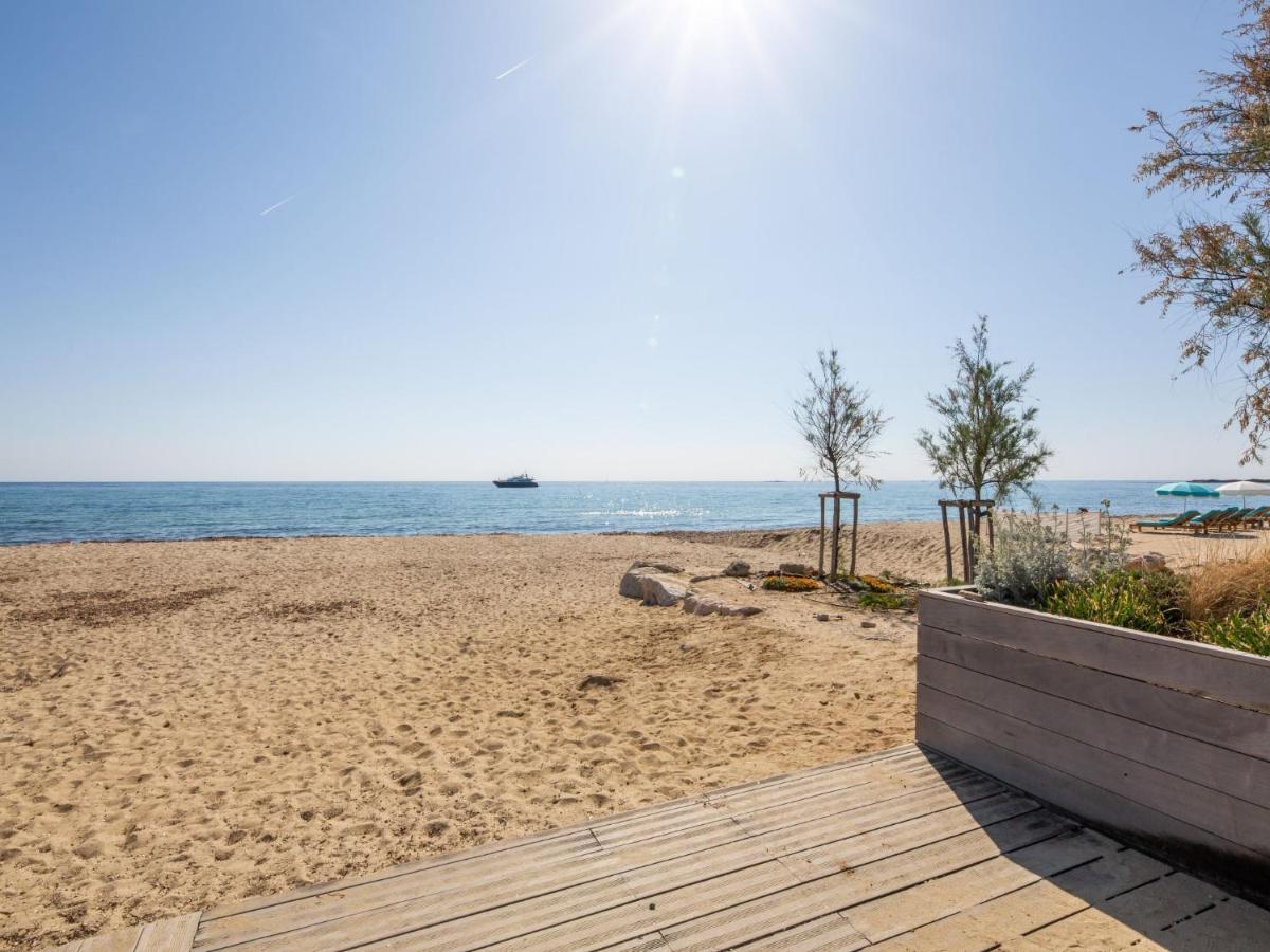 Holiday Home Les Agasses By Interhome 圣马克西姆 外观 照片